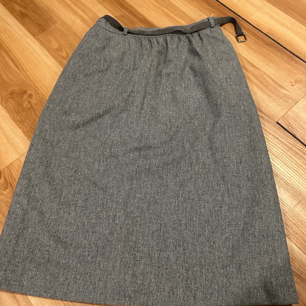 Ultra RARE NWT VINTAGE GEM 💎 Chic Gray Pencil Skirt for Women